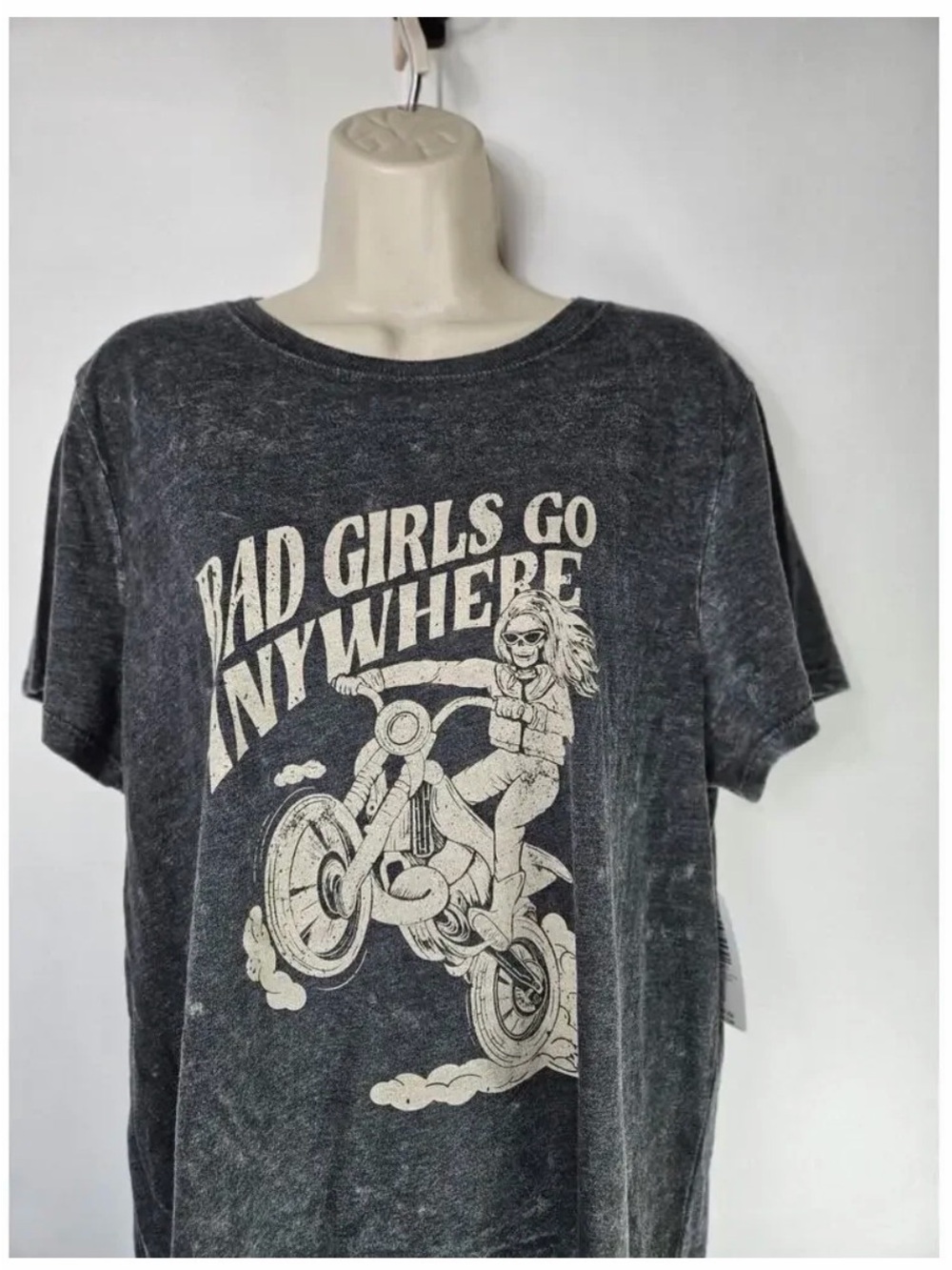 Torrid Bad Girls Classic Fit tee 1x